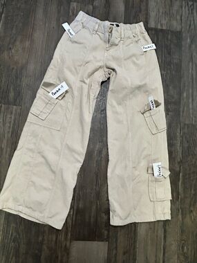 Forever 21 Beige Wide-Leg Cargo Pants